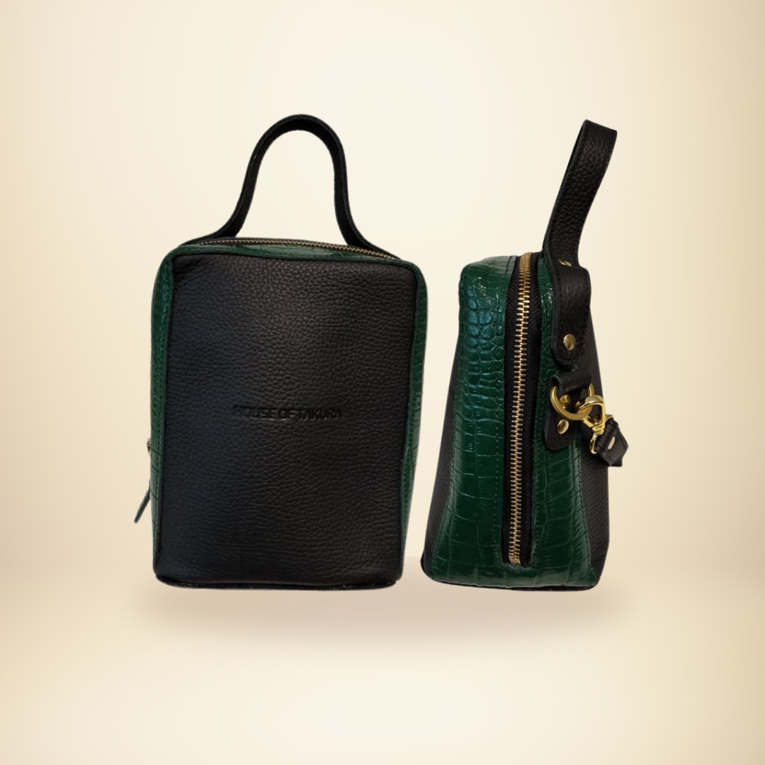 バリー 希少 ショルダー クロコ Bロゴ クロスボディ ダークグリーン 深緑 Kura Bag - Black and Green Croc Embossed Leather - House Of Takura